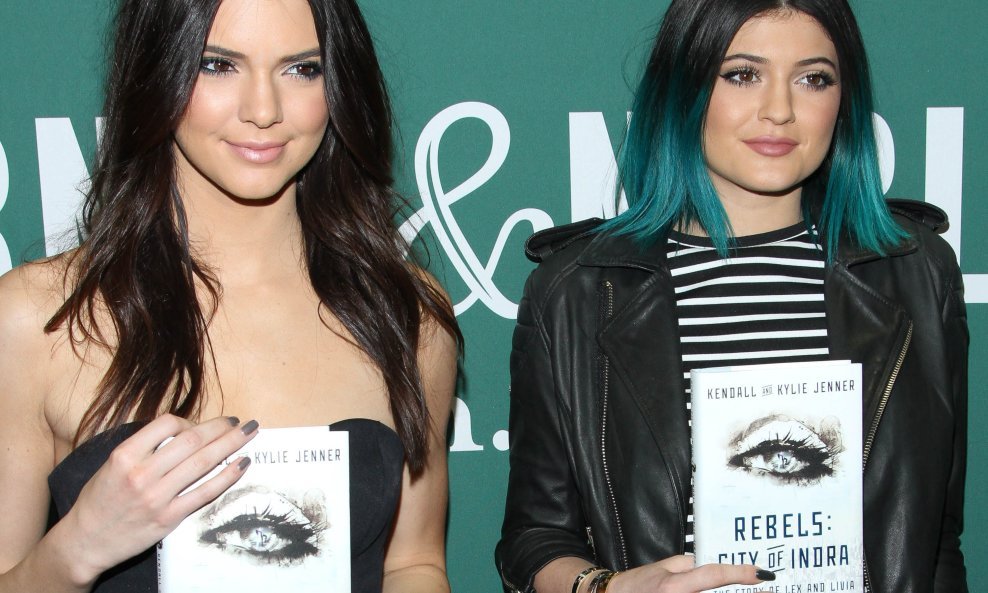 Kendall i Kylie Jenner