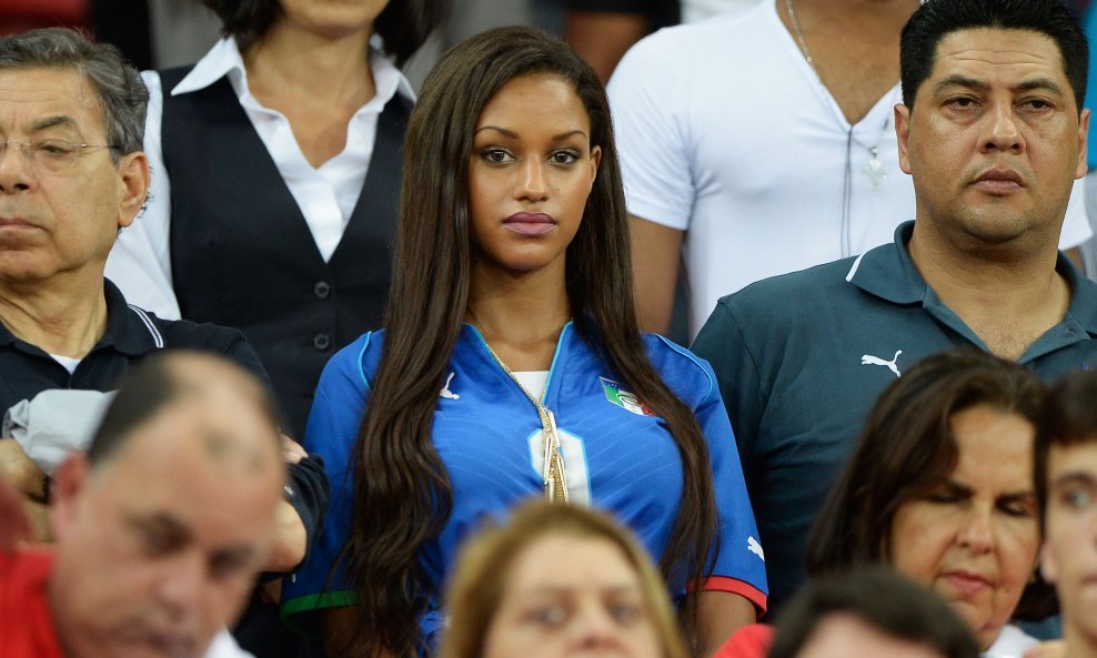 Fanny Neguesha