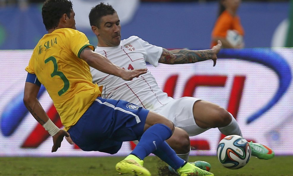 Aleksandar Kolarov Thiago Silva Srbija Brazil