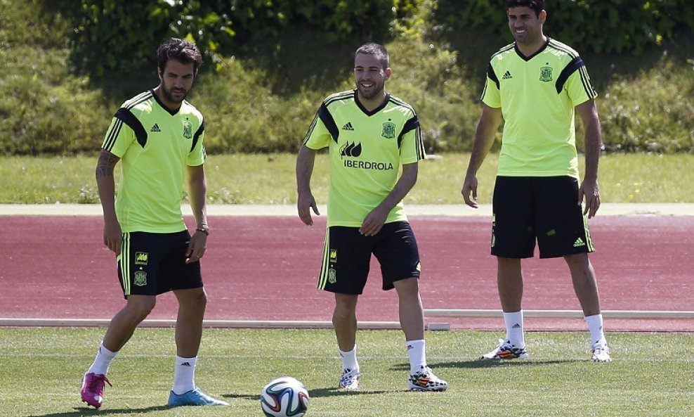 Cesc Fabregas (l), Jordi Alba i Diego Costa (d)