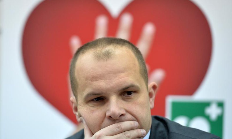 siniša hajdaš dončić