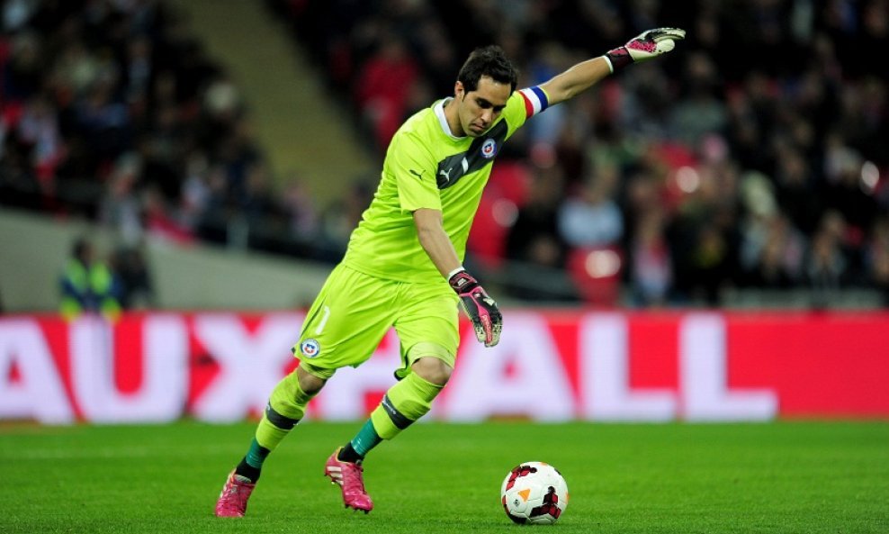 Claudio Bravo