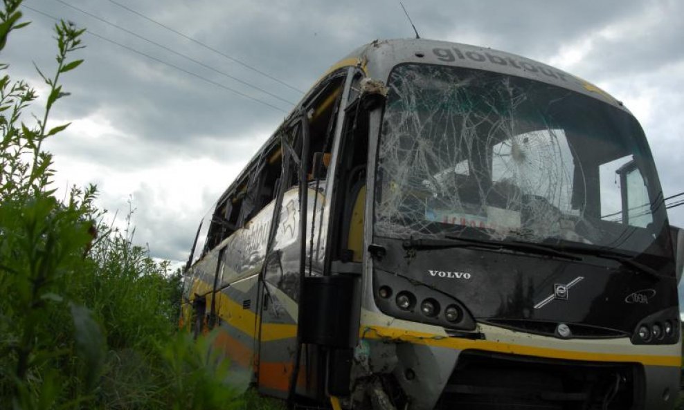 autobusna nesreća