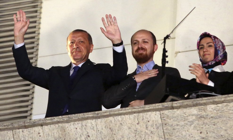 Erdogan sa sinom Bilalom i kćeri Sumeyye