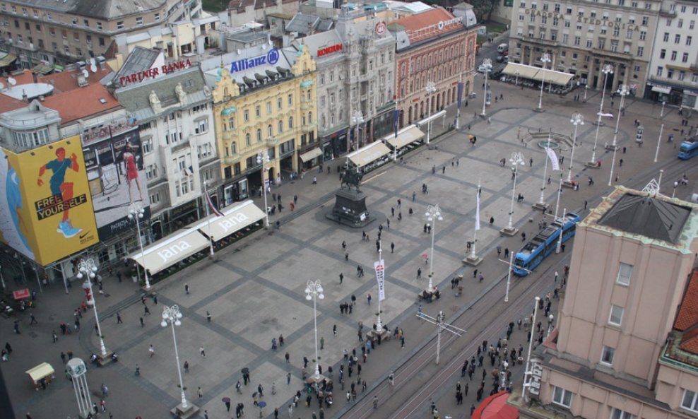 Trg bana Josipa Jelačića