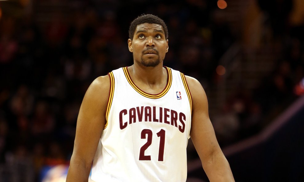 Andrew Bynum