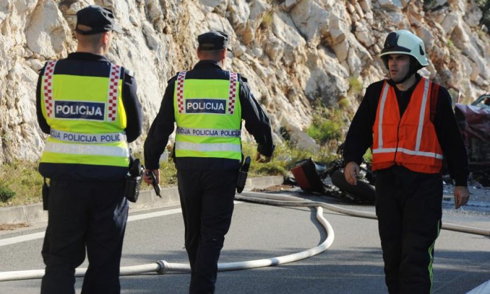 Prometna nesreća policija