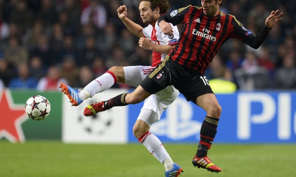 Ajax - Milan, Daley Blind i Andrea Poli