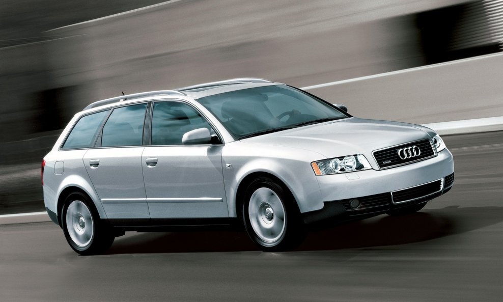 wallpapers_audi_a4_2001_9