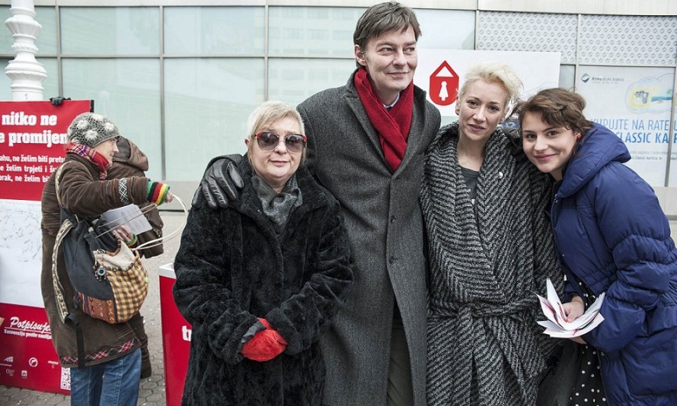 Neva Tolle, Lukas Nola, Lana Barić i Tihana Lazović