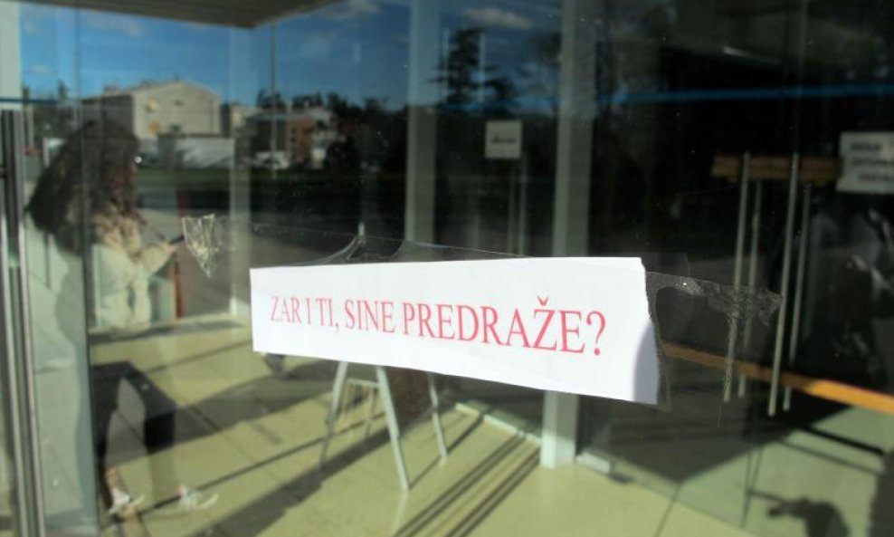 Predrag Šustar
