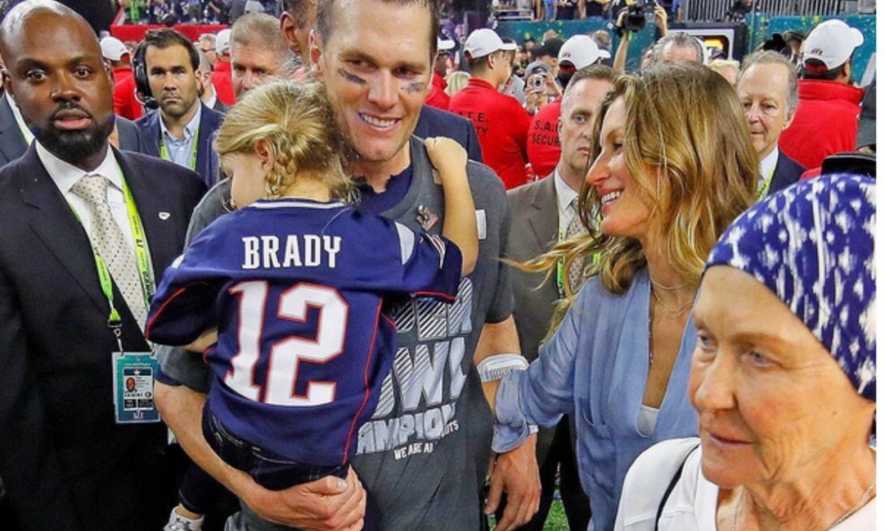 Gisele Bundchen i Tom Brady s majkom