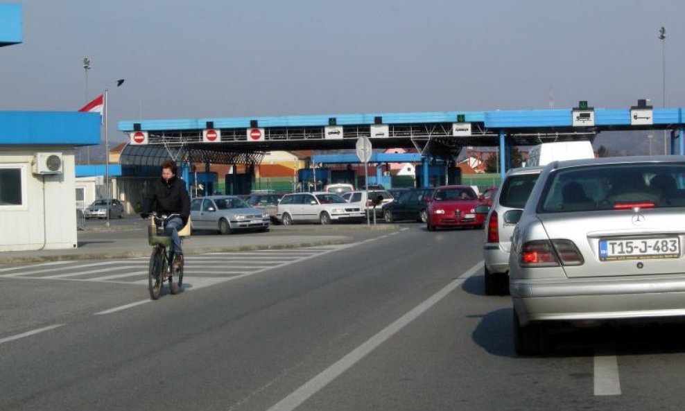 Slavonski Brod granični prijelaz