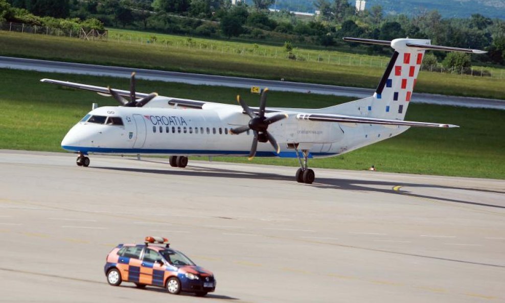 Croatia airlines Bombardier Dash 8 Q400