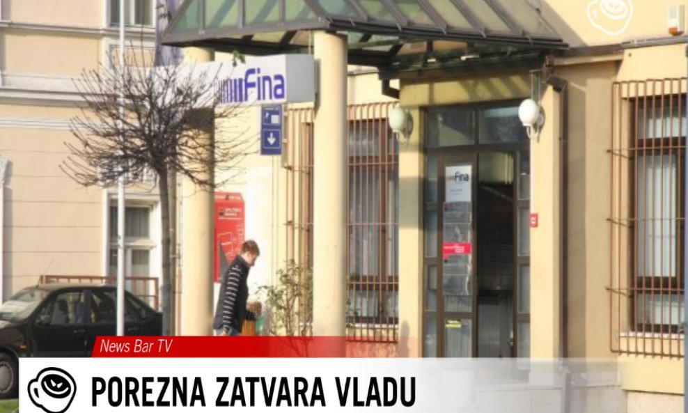 News Bar - Zatvara se Vlada.Still001