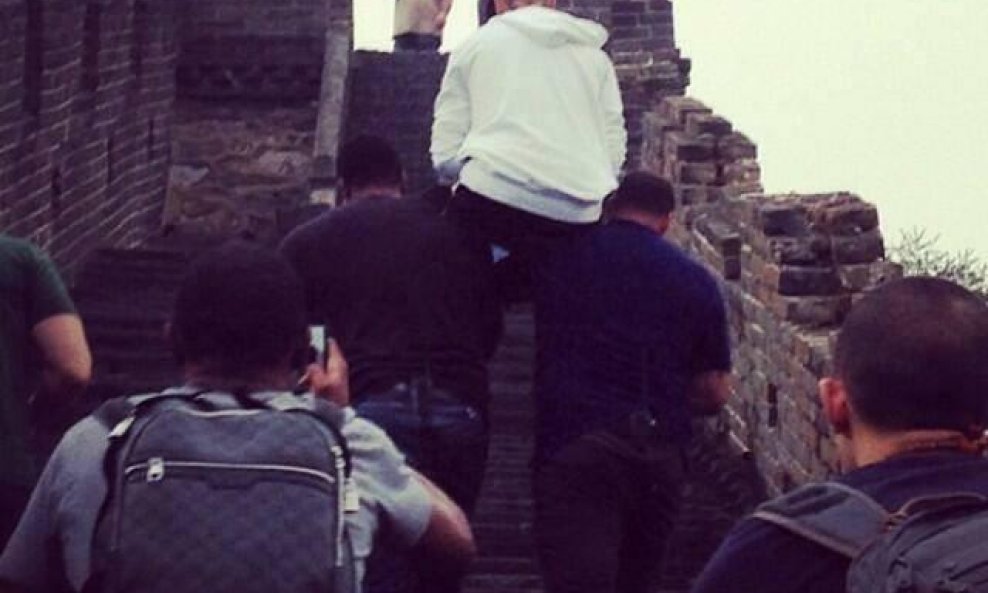 justin bieber kineski zid