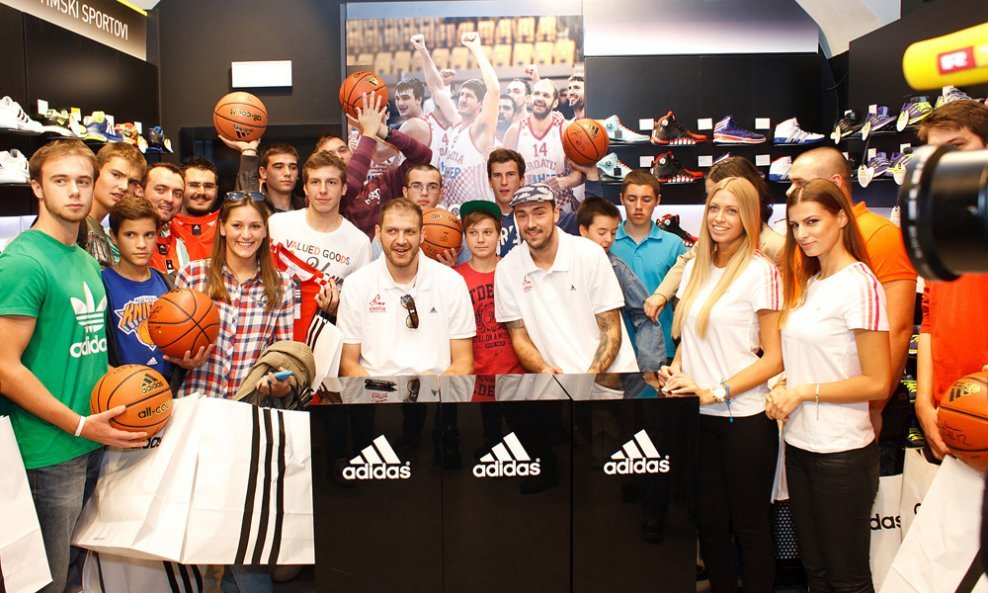 Šveđo Žora adidas