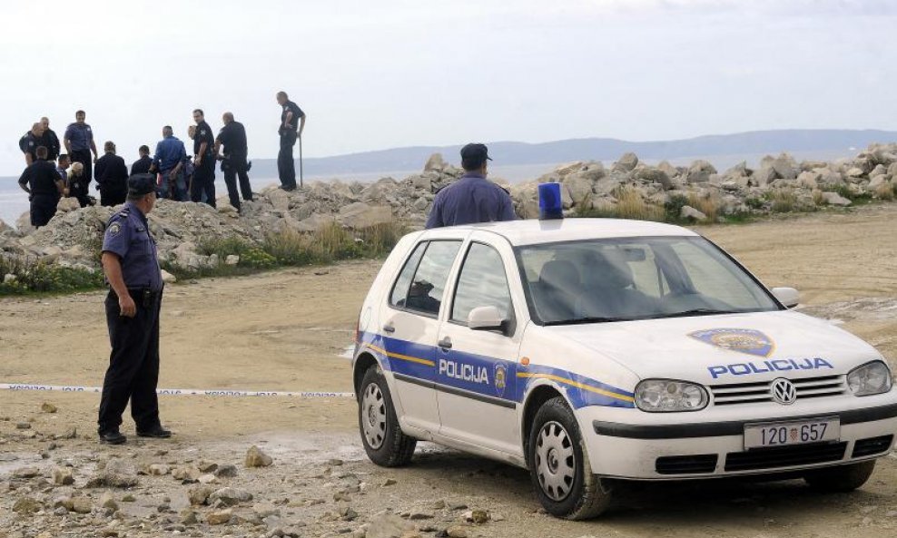 policijski očevid zenta