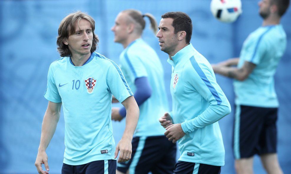 Luka Modrić i Darijo Srna