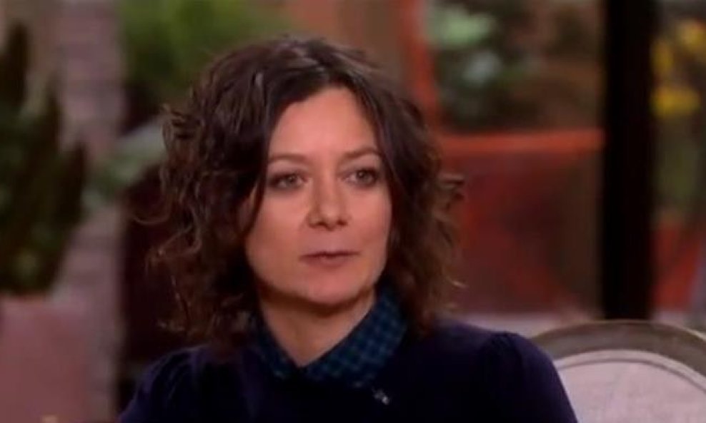 Sara Gilbert