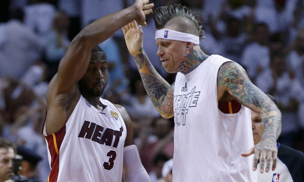 Dwyane Wade (L) i Chris Andersen (Miami Heat)