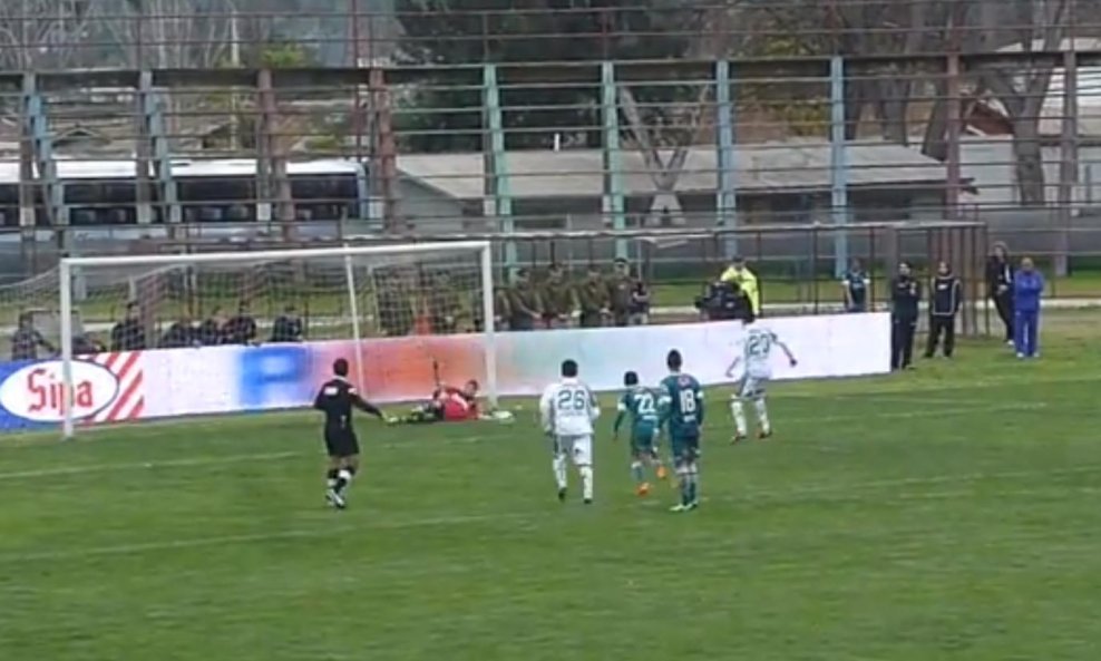 golman obranio penal