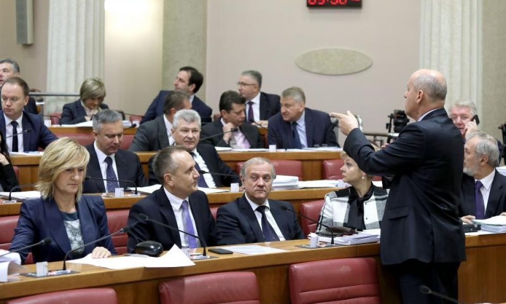 Sjednica Sabora  (1)