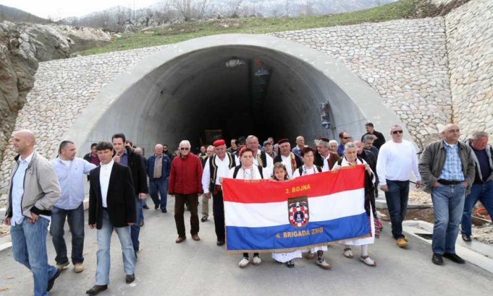 tunelarina tunel sveti ilija