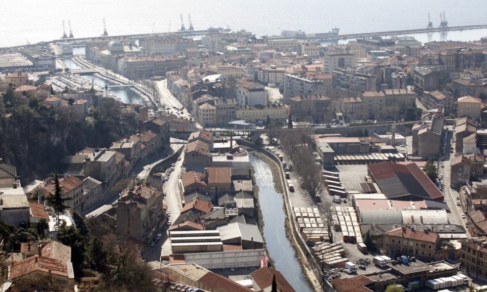 Rijeka - grad na Rječini