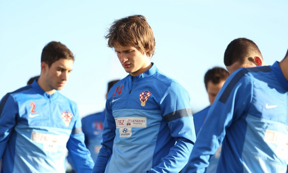 Tin Jedvaj hrvatska nogometna reprezentacija