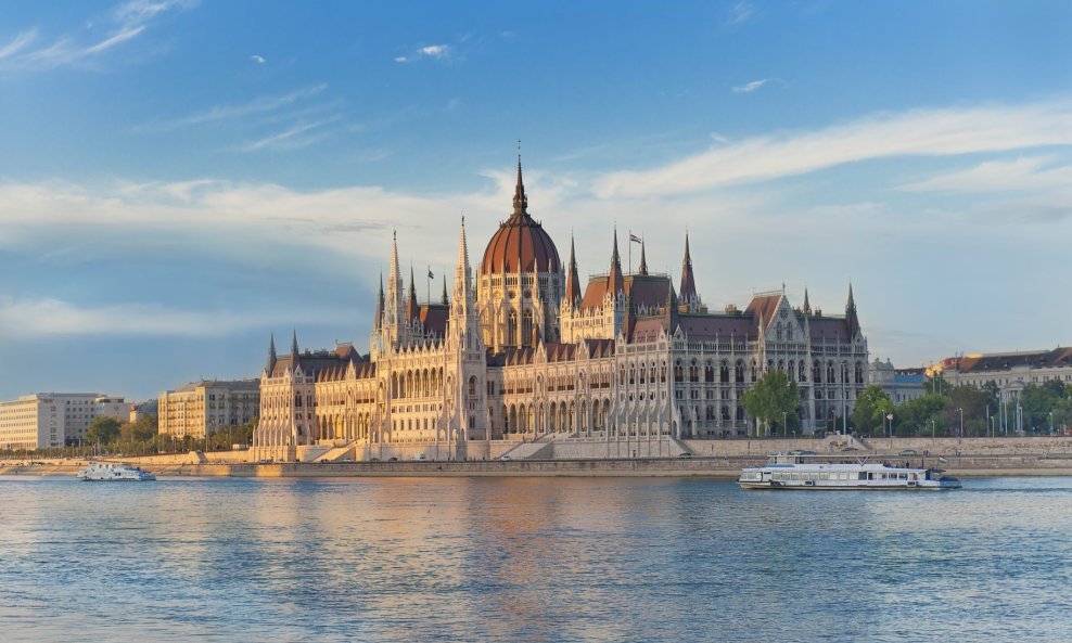 Parlament u Budimpešti.