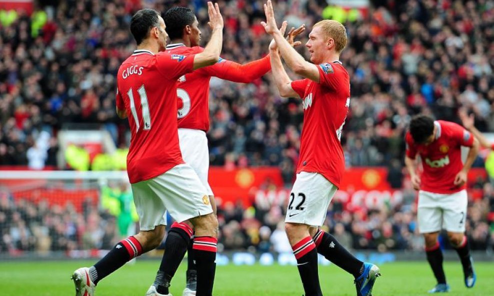 Manchester United 2012 Paul Scholes Ryan Giggs  Antonio Valencia