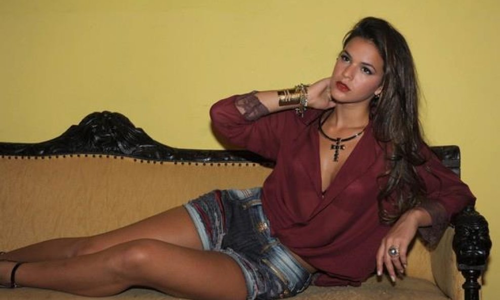 Bruna Marquezine