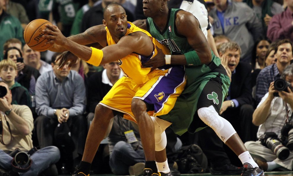 LA Lakers - Boston, Mickael Pietrus i Kobe Bryant