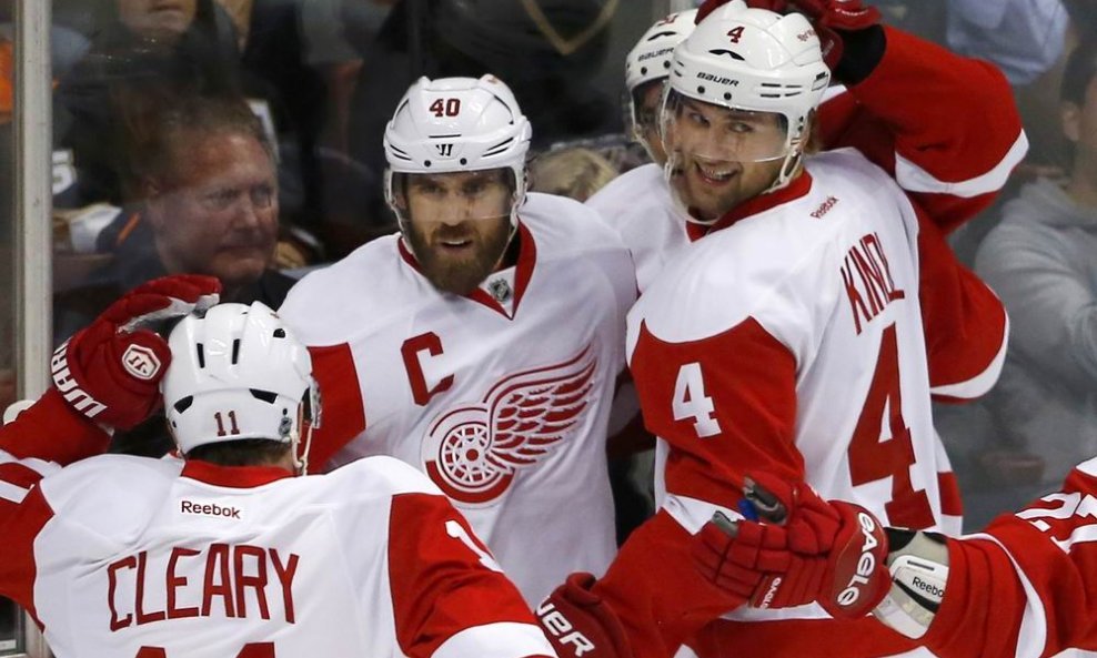 Henrik Zetterberg (40),  Daniel Cleary (11), Jakub Kindl (4)