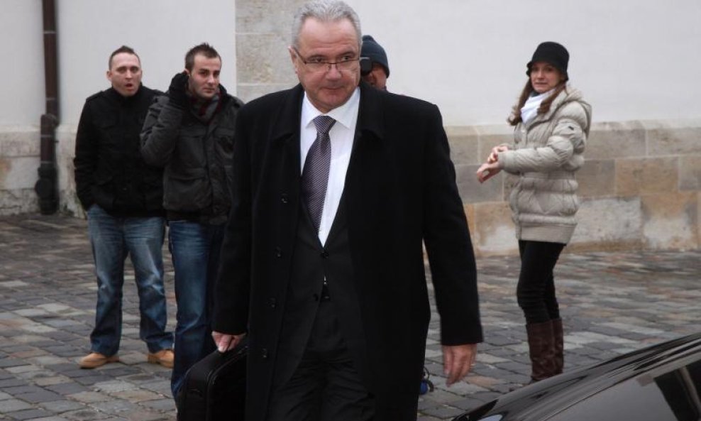 Neven Mimica došao na Markov trg