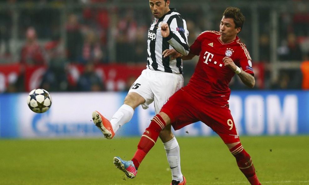 Bayern - Juventus 05 ( Andrea Barzagli, Mario Mandžukić)