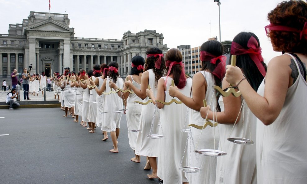 Žene u Peruu prosvjedovale su na Dan žena za ravnopravnost