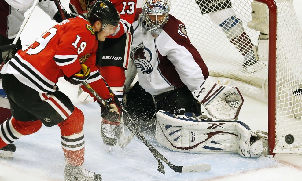 Semyon Varlamov i Jonathan Toews