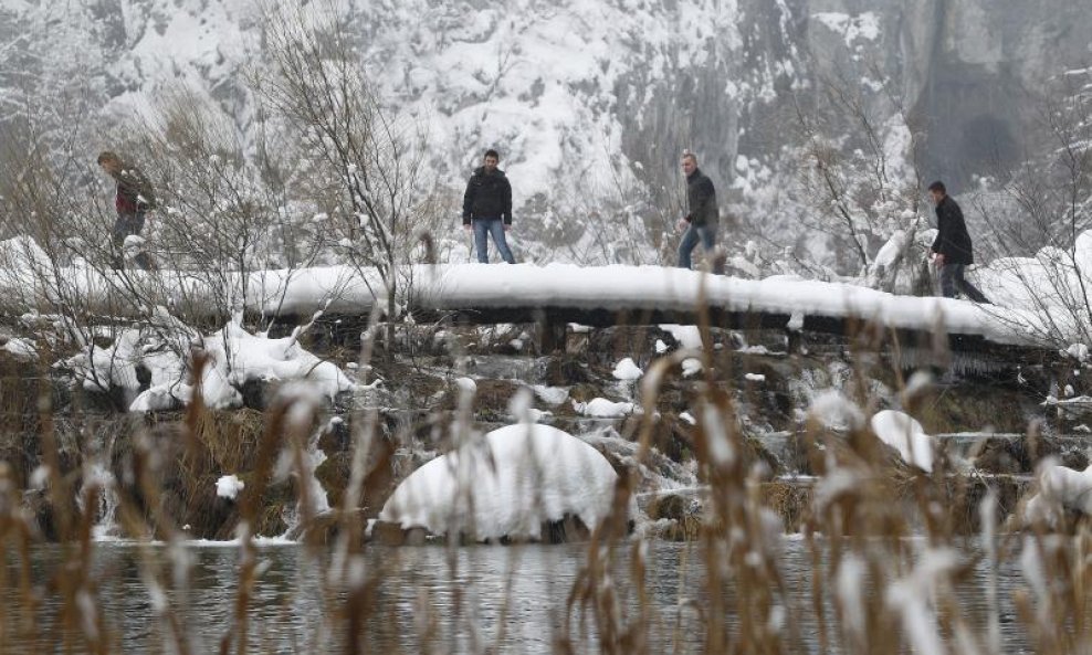 Snijeg na Plitvičkim jezerima