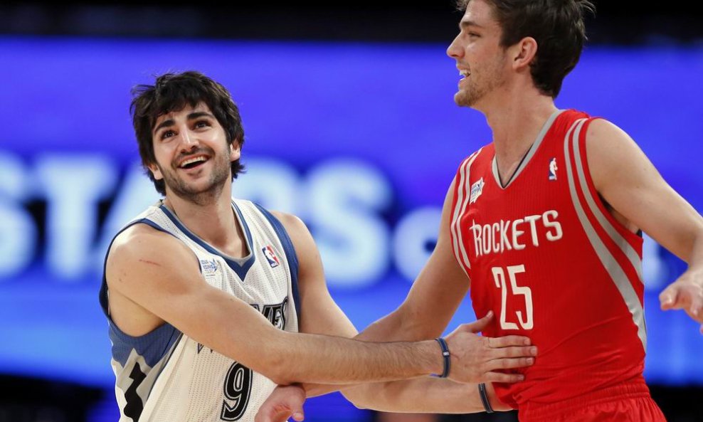 Ricky Rubio (L) i Chandler Parsons