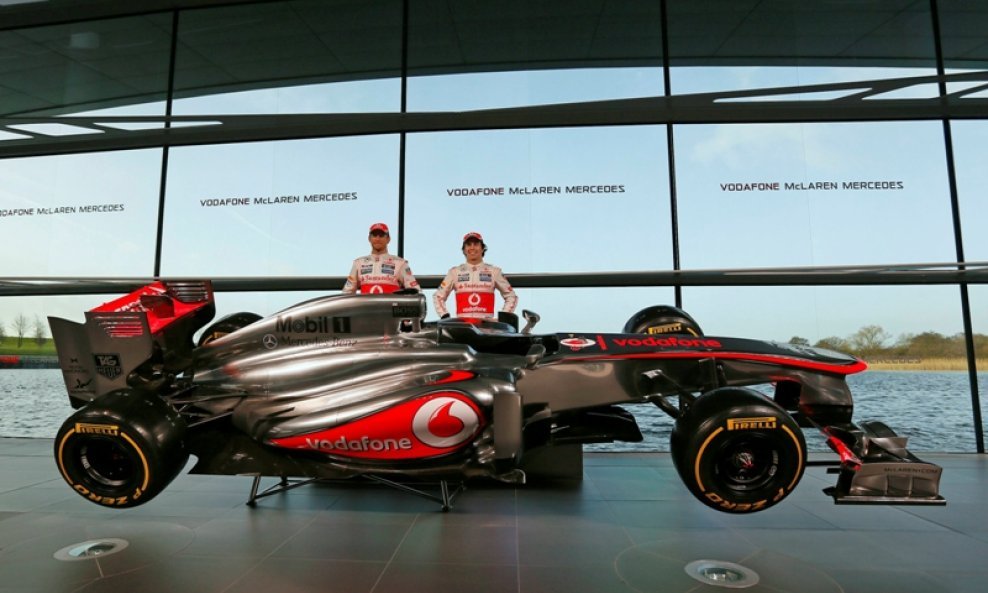 Novi McLaren MP4-28_4