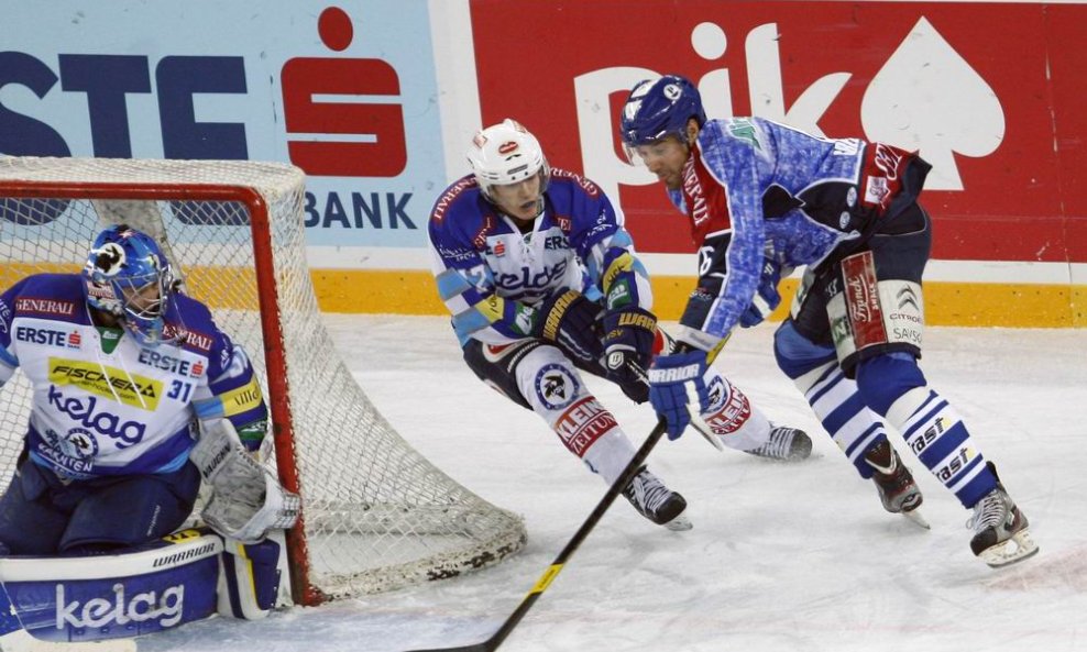 medveščak villach Thomas Honeckl 31, Kevin Steiner 42, Kyle Greentree 6.