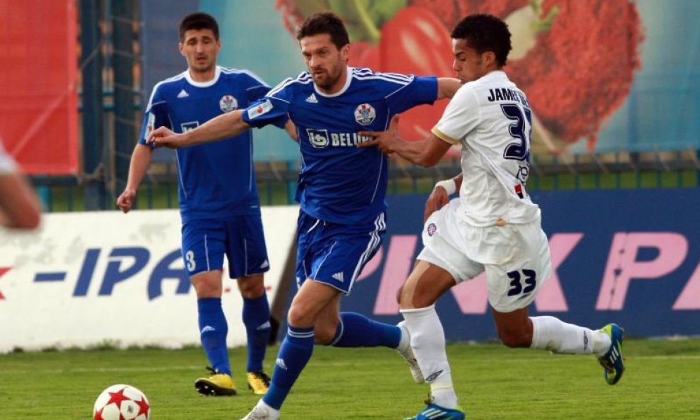 Slaven Belupo - Hajduk, James i Vugrinec