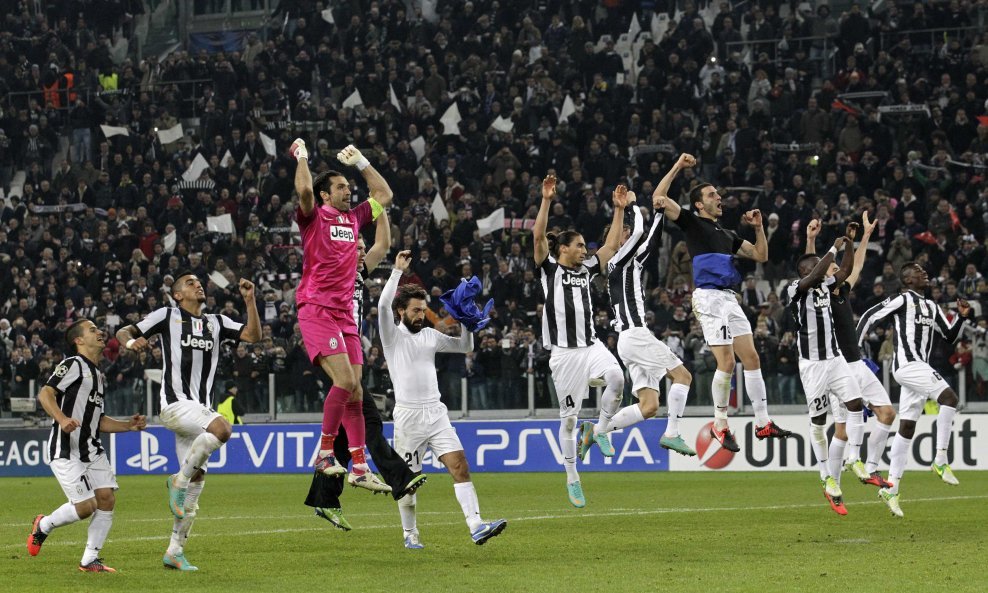 Juventus (2)