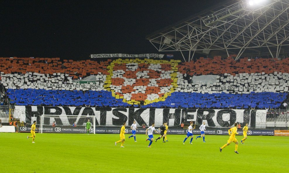 Torcida Hajduk  Poljud koreografija