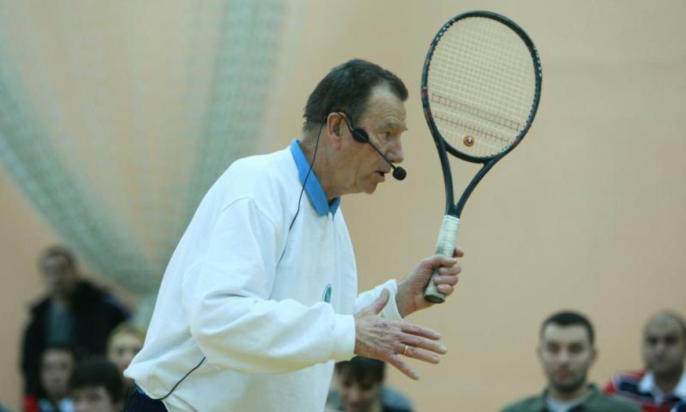 Nikola Pilić kao instruktor