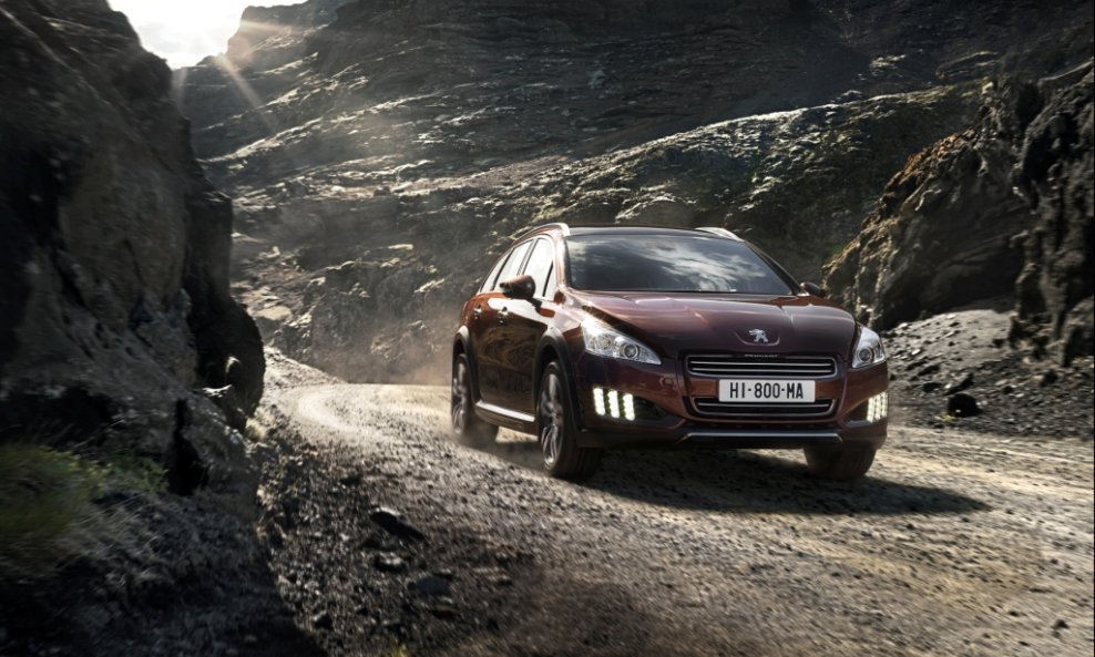 Peugeot_508_RXH