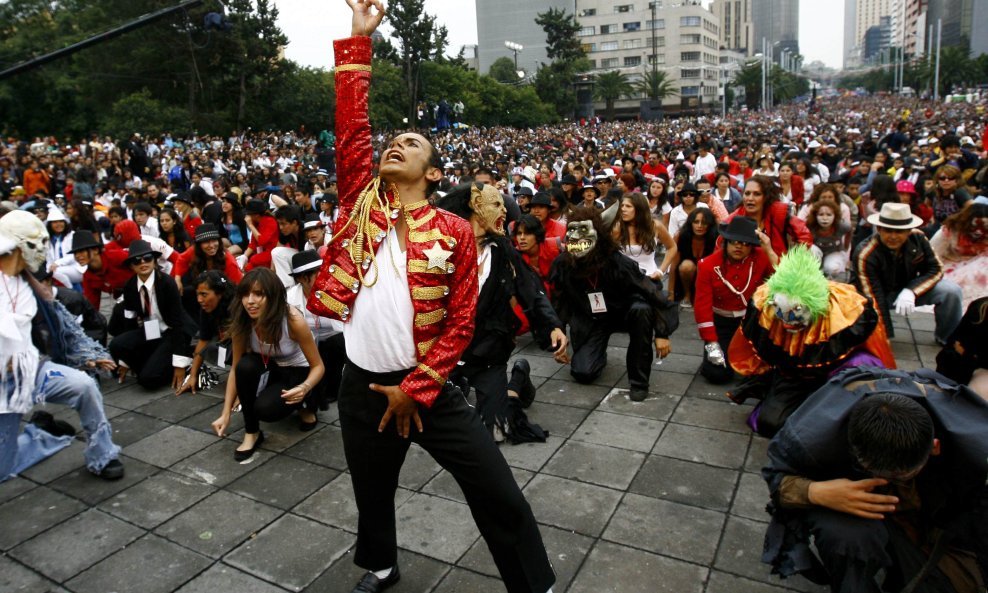 michael jackson imitator