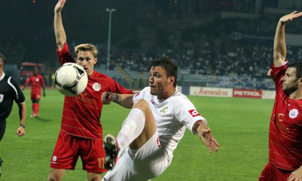 Leon Benko vs Mate Pehar